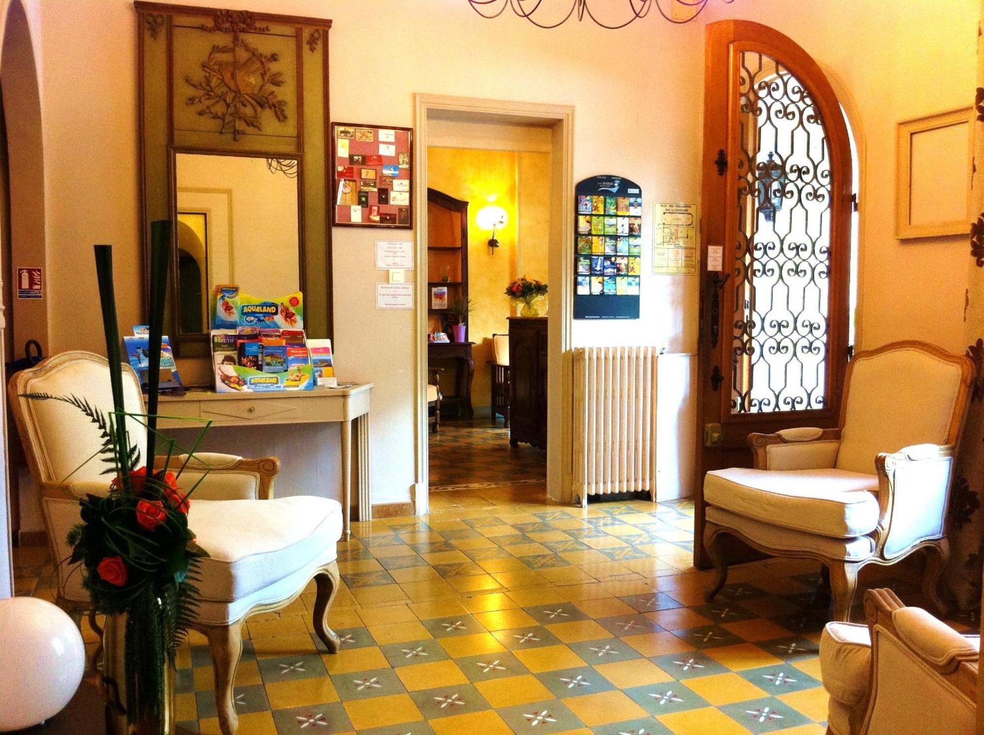 La Marjolaine Hotel Juan-les-Pins Bagian luar foto